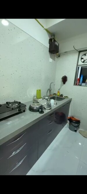 Team Area in 1 BHK Apartment at Nehru Nagar – for Rent