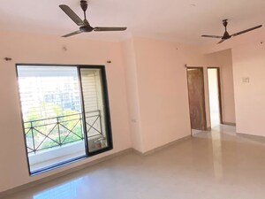 Room in 2 BHK Apartment at Skylark Maruti Tower, Kharghar Sector 10 – for Rent