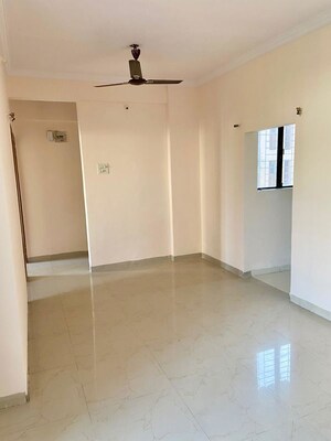 Room in 2 BHK Apartment at Skylark Maruti Tower, Kharghar Sector 10 – for Rent