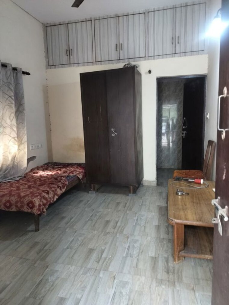Bedroom, banke-bihari-apartments 1 Bedroom 550 Sq.Ft. Builder Floor In Sector 49 Noida 10465630
