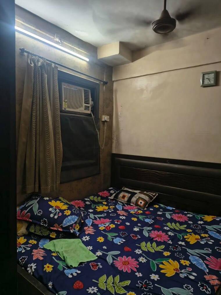 Bedroom, shiv-srushti-apartments 1 Bedroom 400 Sq.Ft. Apartment In Kurla East Mumbai 10465635