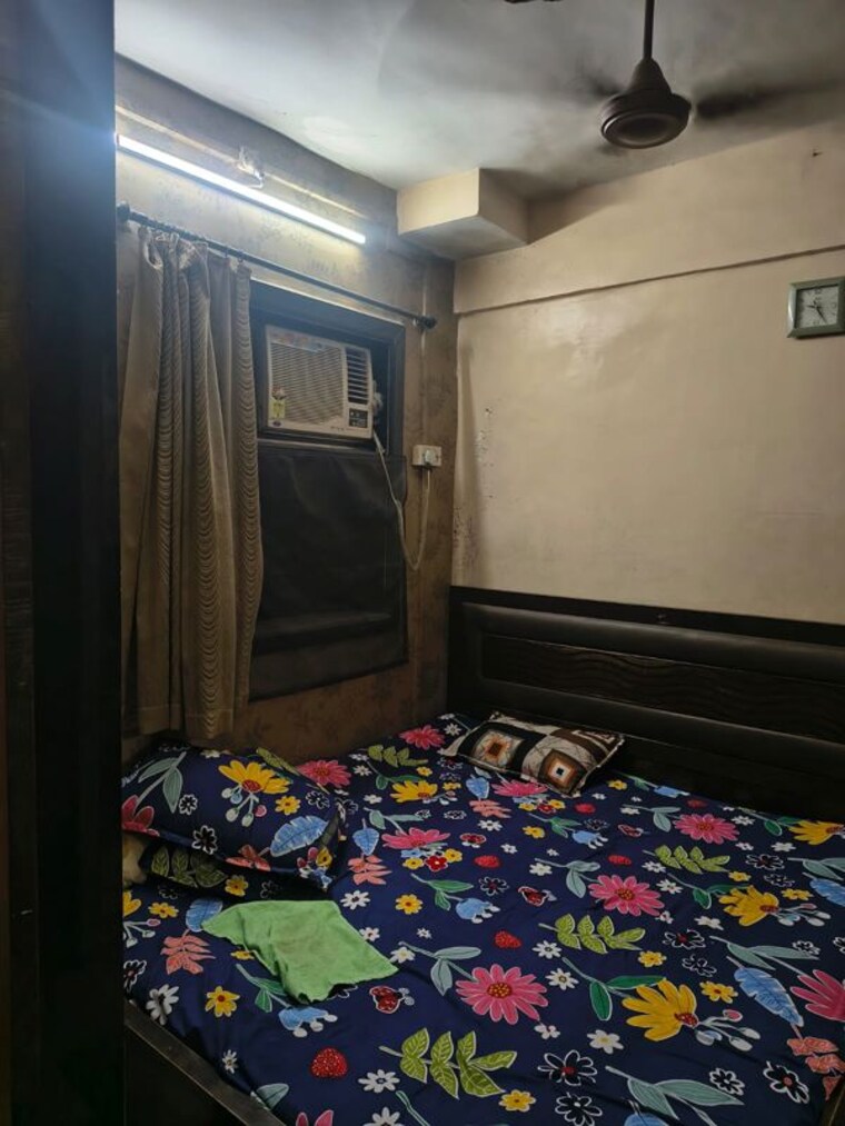 Bedroom, shiv-srushti-apartments 1 Bedroom 400 Sq.Ft. Apartment In Kurla East Mumbai 10465635