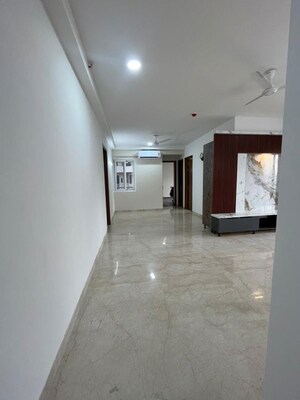 Room in 3 BHK Apartment at The Center Court Prime, Sector 88a – for Rent