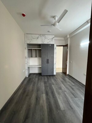 Room in 3 BHK Apartment at The Center Court Prime, Sector 88a – for Rent