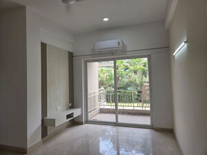 Room in 3 BHK Apartment at The Center Court Prime, Sector 88a – for Rent