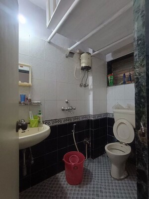 Attached Bathroom in 2 BHK Apartment at Sankalp CHS Kopar Khairane, Kopar Khairane – for Rent