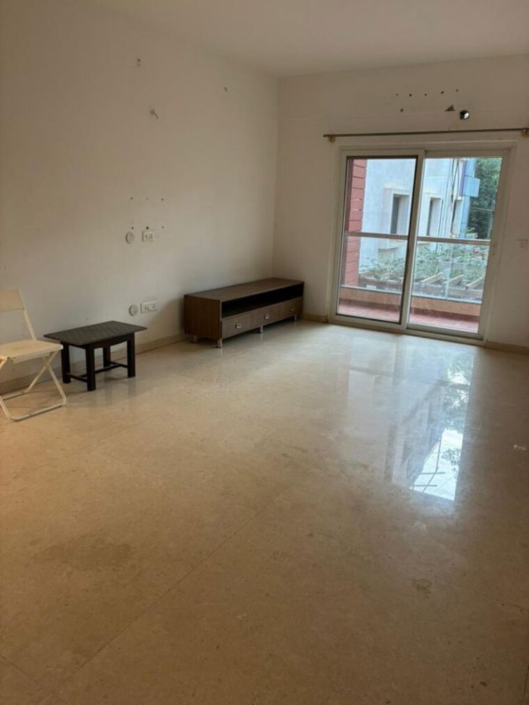 Room, halasuru 3 Bedroom 2200 Sq.Ft. Apartment In Halasuru Bangalore 10465667
