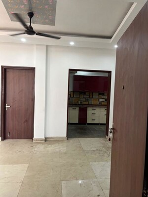 3 BHK Builder Floor For Rent in Kailash Colony