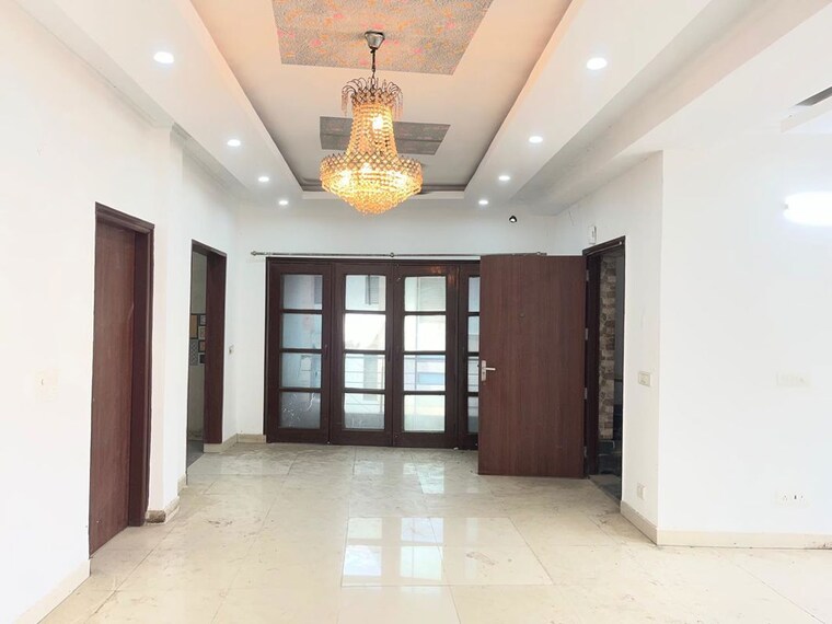 Room, kailash colony 3 Bedroom 1500 Sq.Ft. Builder Floor In Kailash Colony Delhi 10465690