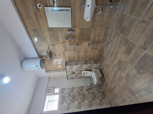 Bathroom in 3 BHK Builder Floor at Jayanagar – for Rent
