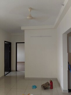 2 BHK Apartment For Rent in Brigade Buena Vista