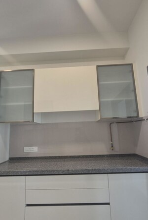 Furnished Amenities in 3 BHK Apartment at Piramal Mahalaxmi, Mahalaxmi – for Rent