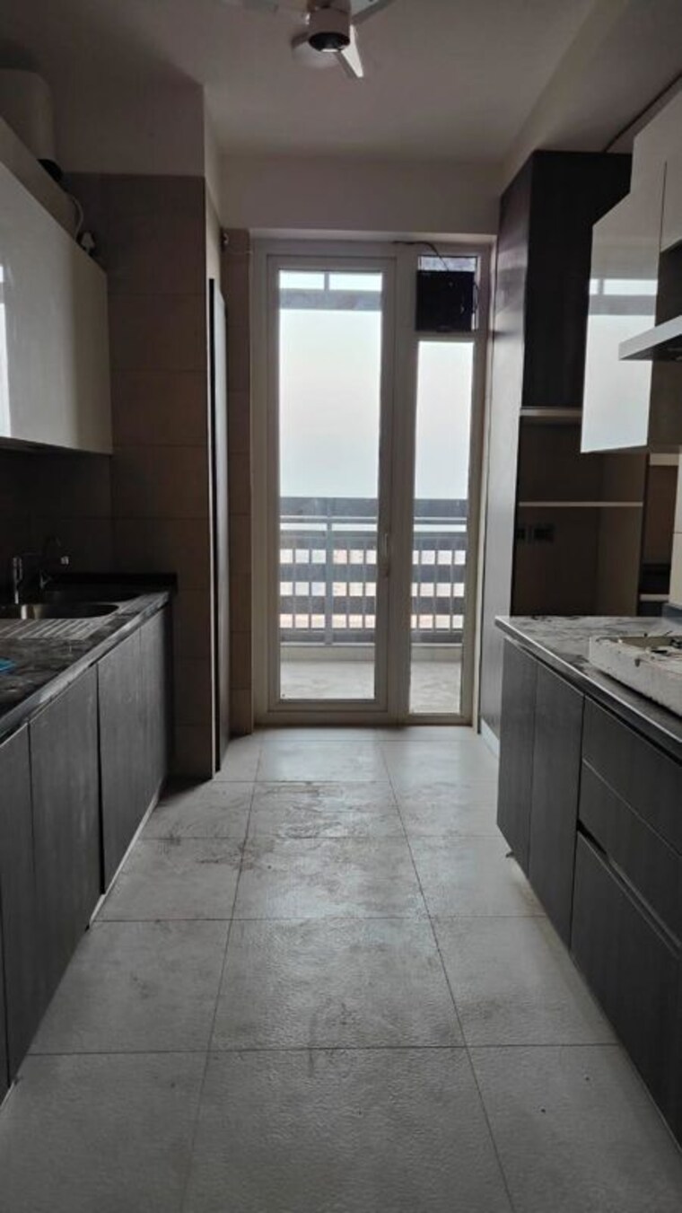 Kitchen, mahindra-luminare 5 Bedroom 5800 Sq.Ft. Penthouse In Sector 59 Gurgaon 10465730
