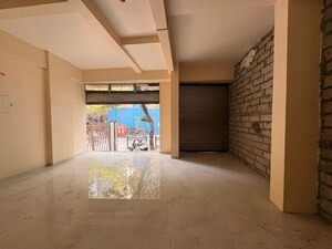 Room in  Shop at Malad West – for Rent