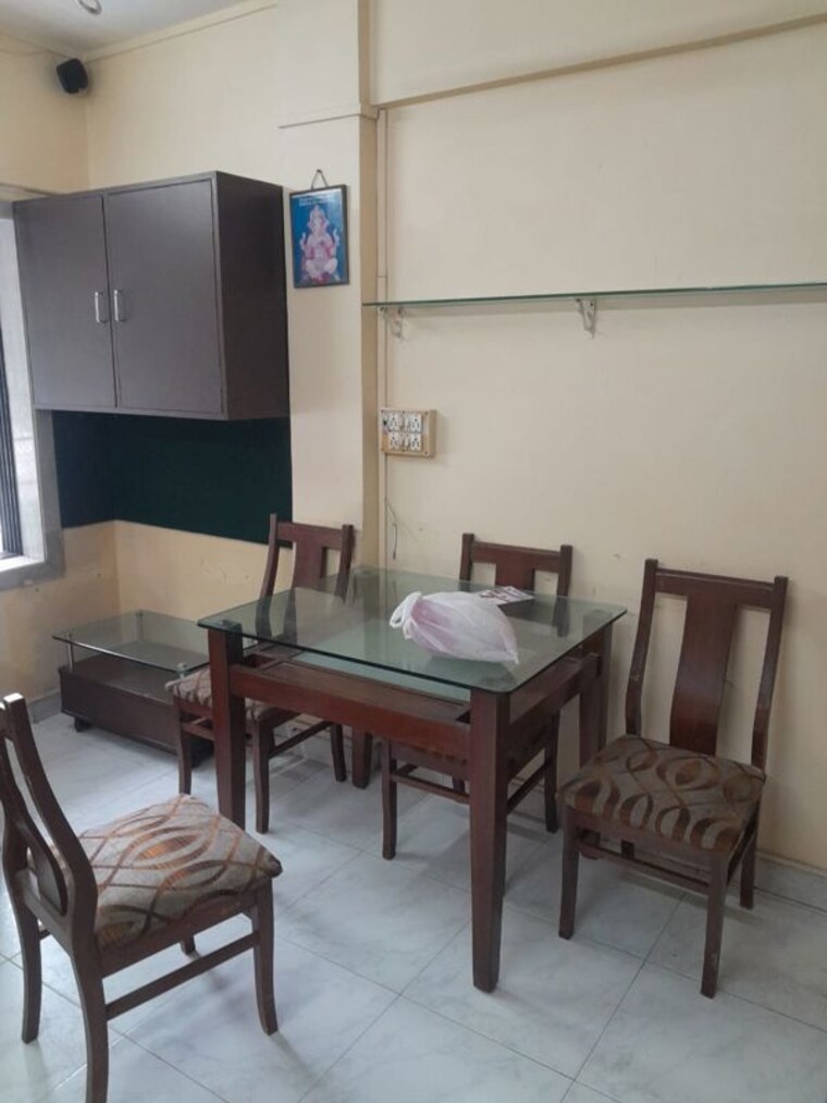 Living Room, paranjape-schemes-royal-court 2 Bedroom 862 Sq.Ft. Apartment In Andheri East Mumbai 10465772