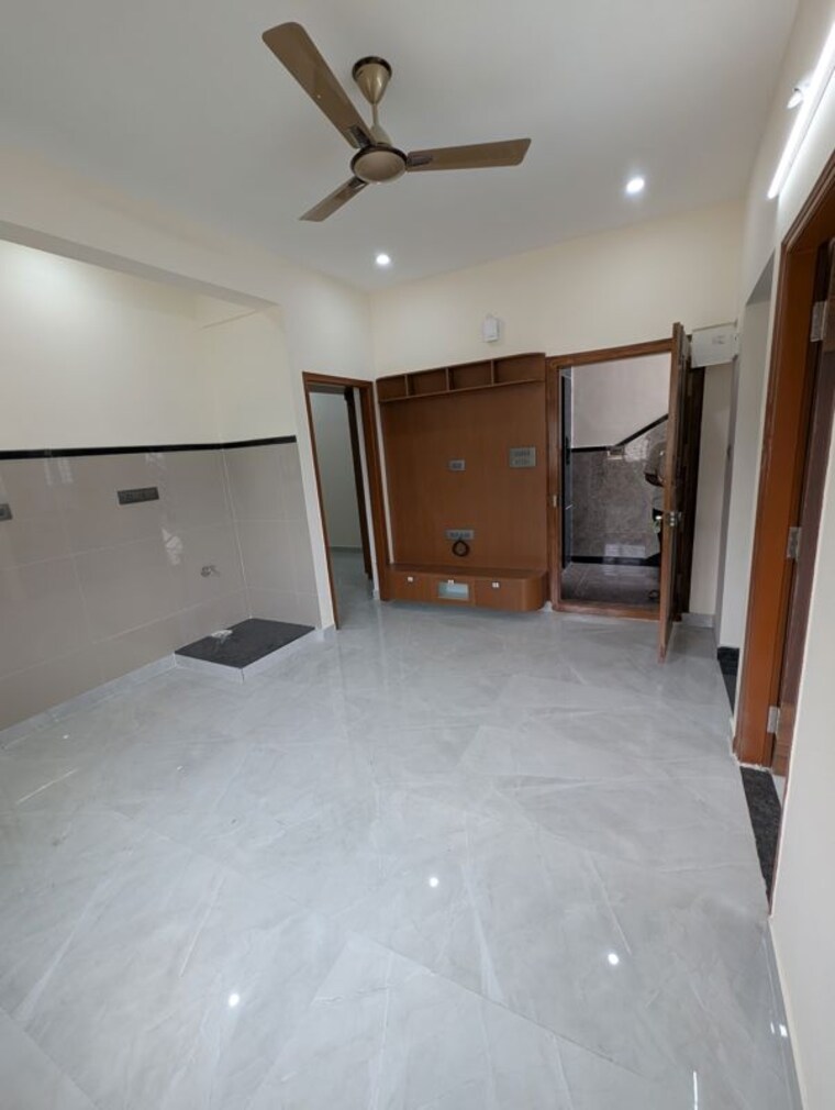 Room, koramangala 2 Bedroom 1400 Sq.Ft. Independent House In Koramangala Bangalore 10199529