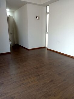 3 BHK + Servant Room Apartment For Rent in Ireo Victory Valley