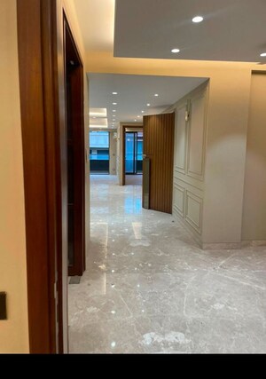 Room in 3 BHK Builder Floor at Greater Kailash I – for Sale