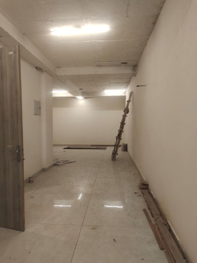 undefined, east of kailash Commercial Office Space 1000 Sq.Ft. In East Of Kailash Delhi 10465791