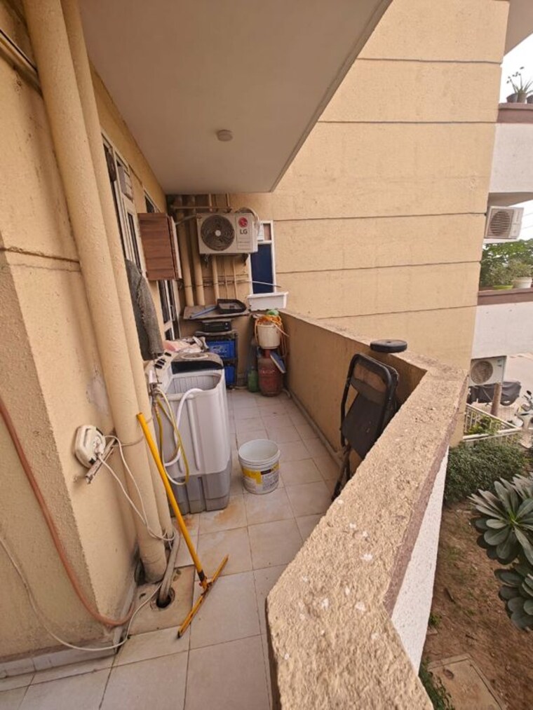 Balcony, pyramid-square-67a 2 Bedroom 700 Sq.Ft. Apartment In Sector 67 Gurgaon 10465807