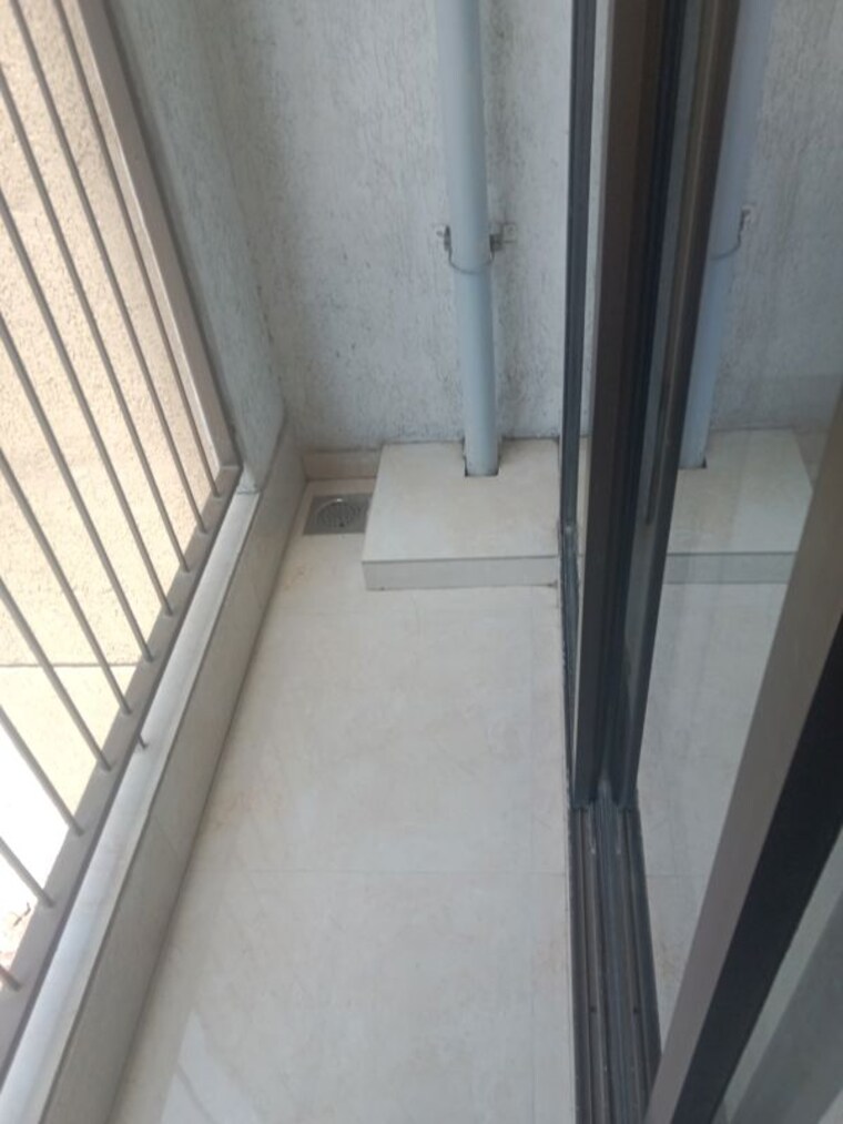 Balcony, sunteck-maxxworld-2 2 Bedroom 860 Sq.Ft. Apartment In Naigaon East Palghar 10465813