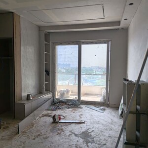 Room in 1 BHK Apartment at Kashish Manor One, Sector 111 – for Sale