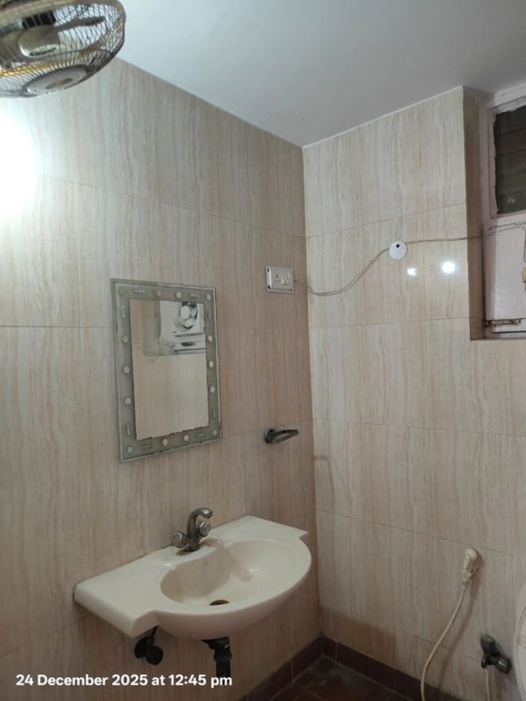 Bathroom, 3c-lotus-boulevard 2 Bedroom 1500 Sq.Ft. Villa In Sector 100 Noida 10465838
