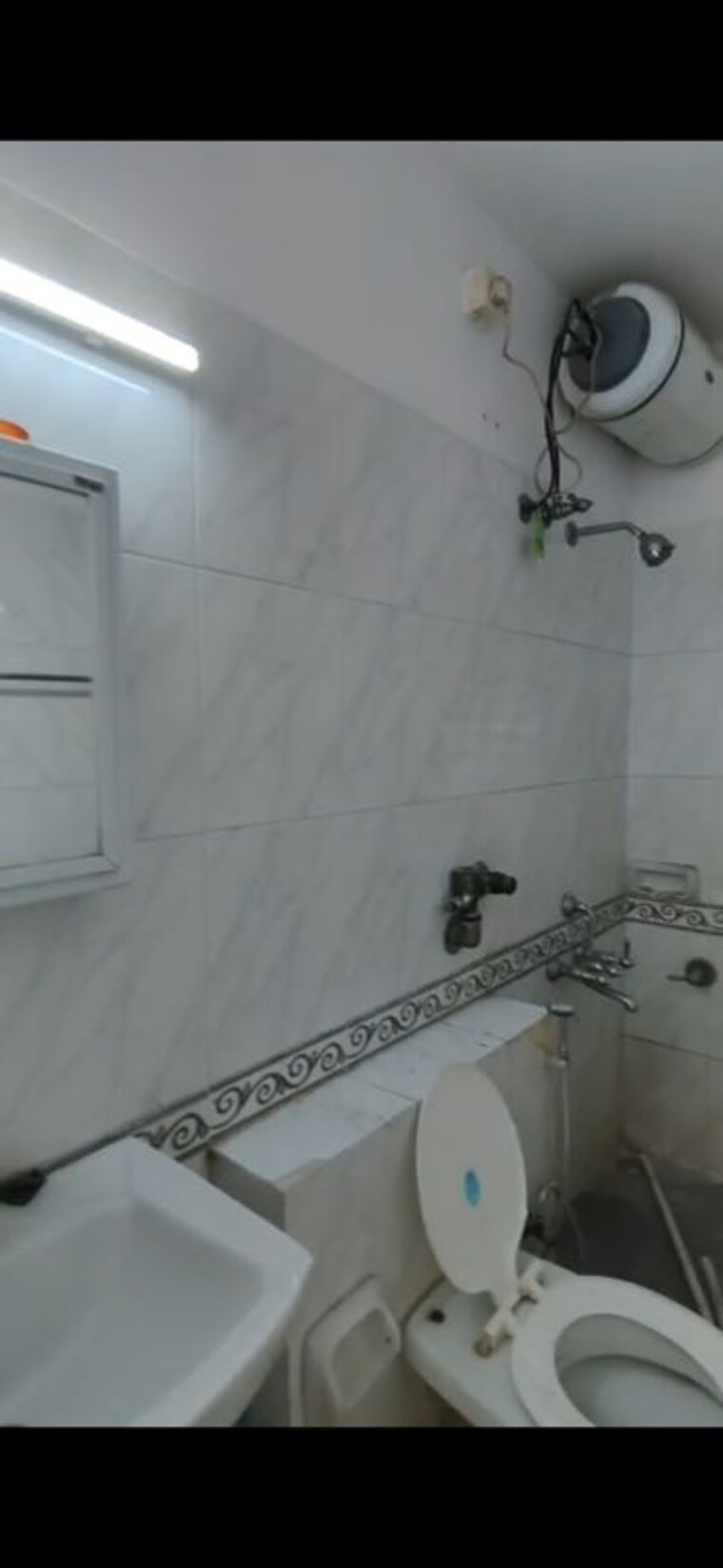 Bathroom, k-raheja-palm-court 2 Bedroom 990 Sq.Ft. Apartment In Malad West Mumbai 10465843