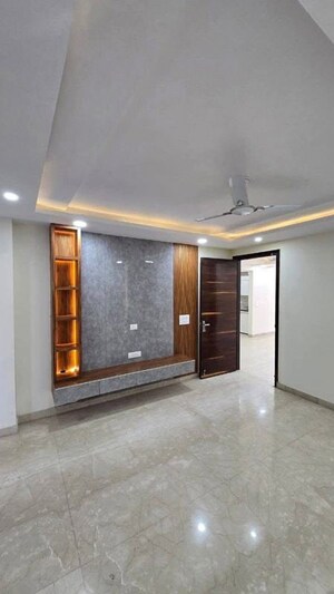 3 BHK Builder Floor For Rent in Ashok Vihar