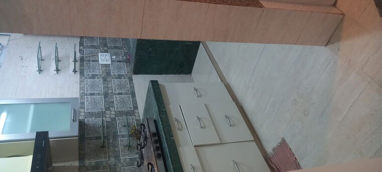 Kitchen, ip extension 2 Bedroom 900 Sq.Ft. Apartment In Ip Extension Delhi 10465878
