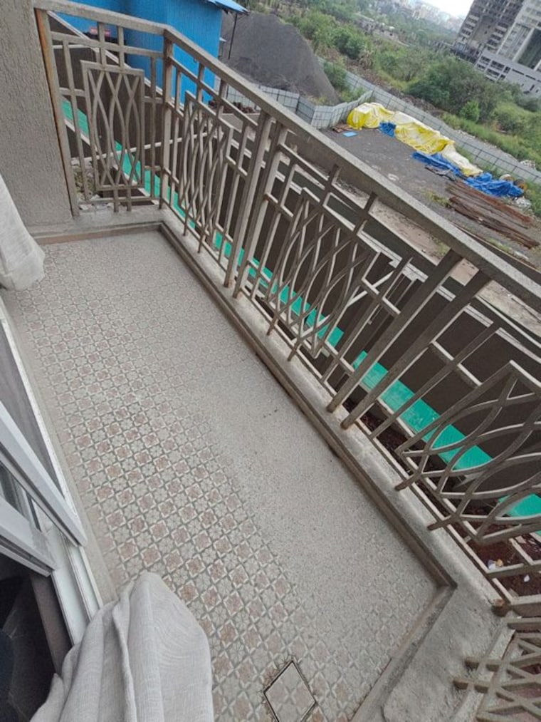 Balcony, paradise-sai-world-empire 2 Bedroom 875 Sq.Ft. Apartment In Kharghar Navi Mumbai 10465893