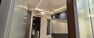 Furnished Amenities in 4 BHK Builder Floor at Rohini Sector 18 – for Sale