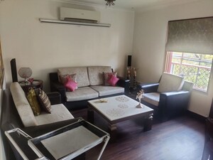 Living Room in 4 BHK Builder Floor at Safdarjung Enclave – for Rent