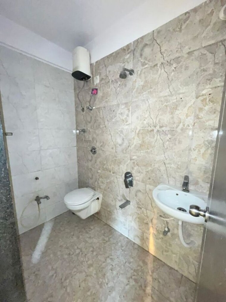 Bathroom, kharghar 2 Bedroom 1170 Sq.Ft. Apartment In Kharghar Navi Mumbai 10465962