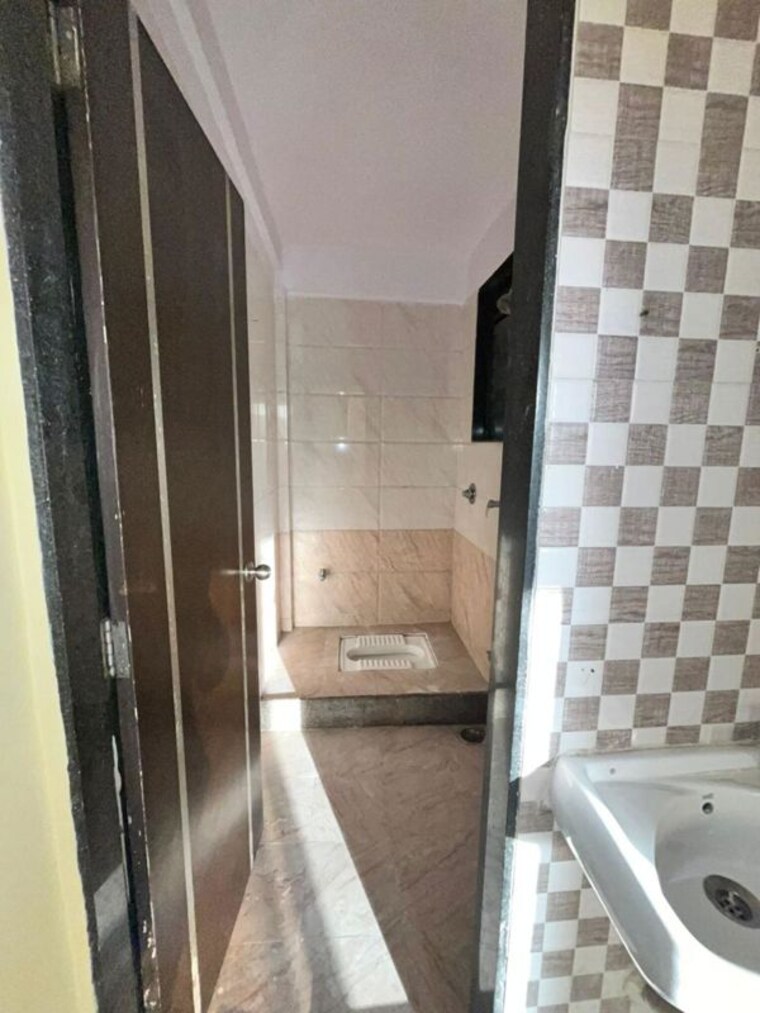 Bathroom, kharghar 2 Bedroom 1170 Sq.Ft. Apartment In Kharghar Navi Mumbai 10465962