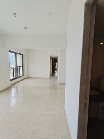 5 BHK 1800 Sq.Ft. Apartment in Lodha Bellagio