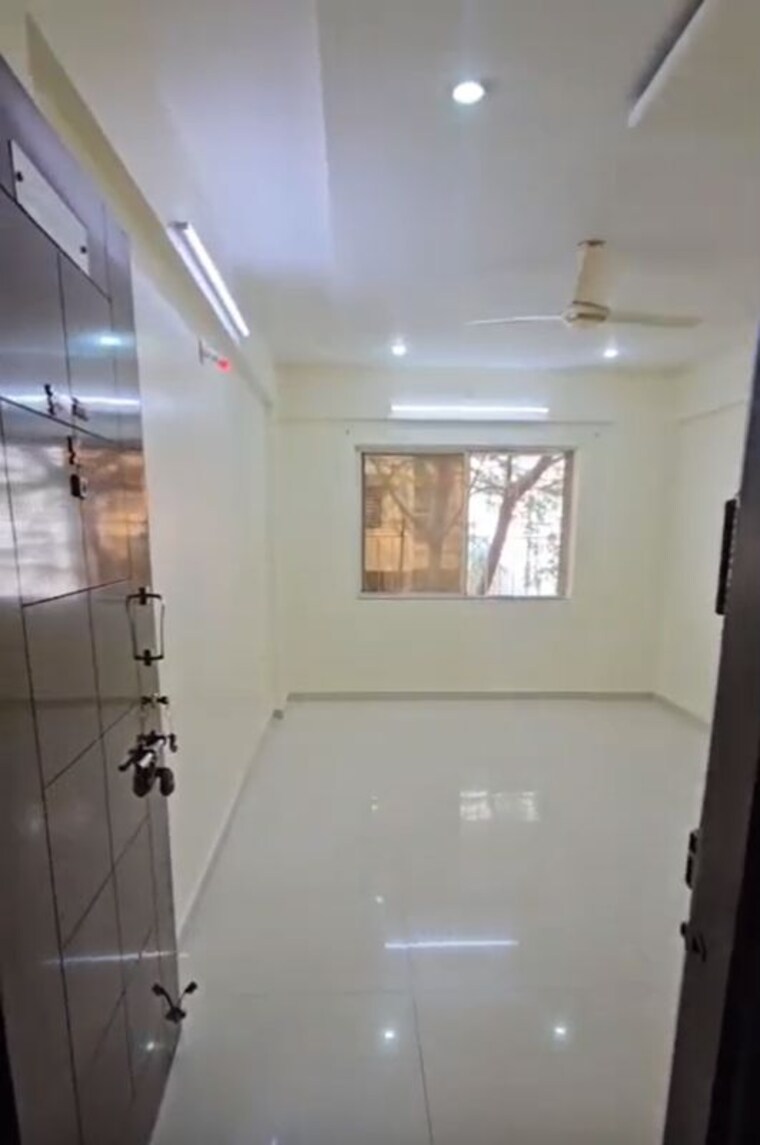 Room, gk-dwarka-flora-residency 2.5 Bedroom 80 Sq.Mt. Apartment In Pimple Saudagar Pune 10445262