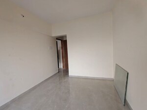 Room in 3 BHK Apartment at Chembur – for Rent