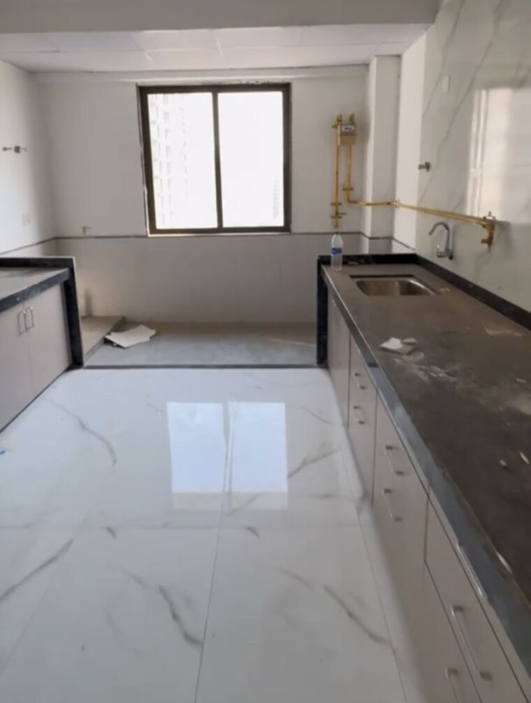 Kitchen, aagam-cross-roads 4 Bedroom 3000 Sq.Ft. Apartment In New City Light Surat 10466008