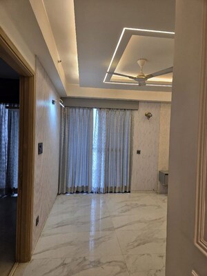 Building Lobby in 3 BHK Apartment at M3M Skywalk, Sector 74 – for Rent