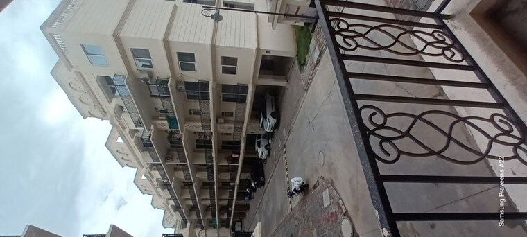 Balcony, signature-global-park-4-and-5 2.5 Bedroom 1120 Sq.Ft. Builder Floor In Sohna Sector 36 Gurgaon 10466037