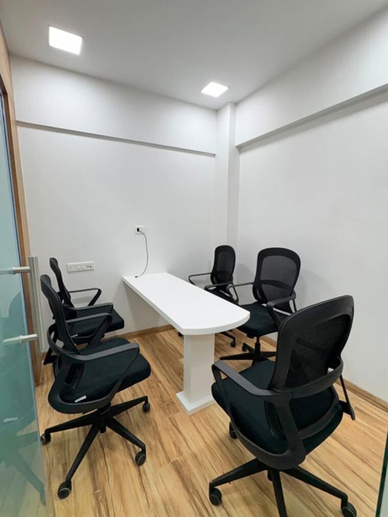 Team Area, raheja-arcade Commercial Office Space 610 Sq.Ft. In Cbd Belapur Sector 11 Navi Mumbai 10466017