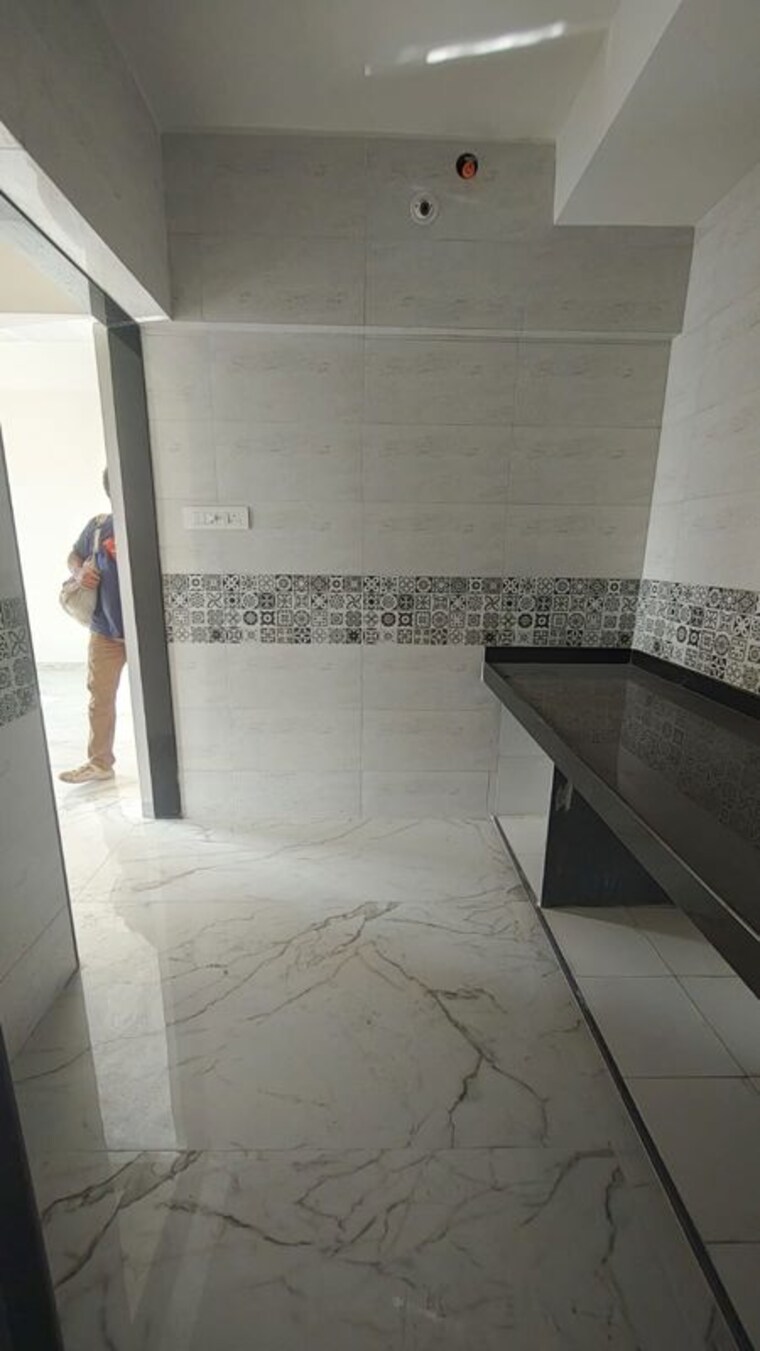 Bathroom, the-baya-central 1 Bedroom 700 Sq.Ft. Apartment In Lower Parel Mumbai 10466090
