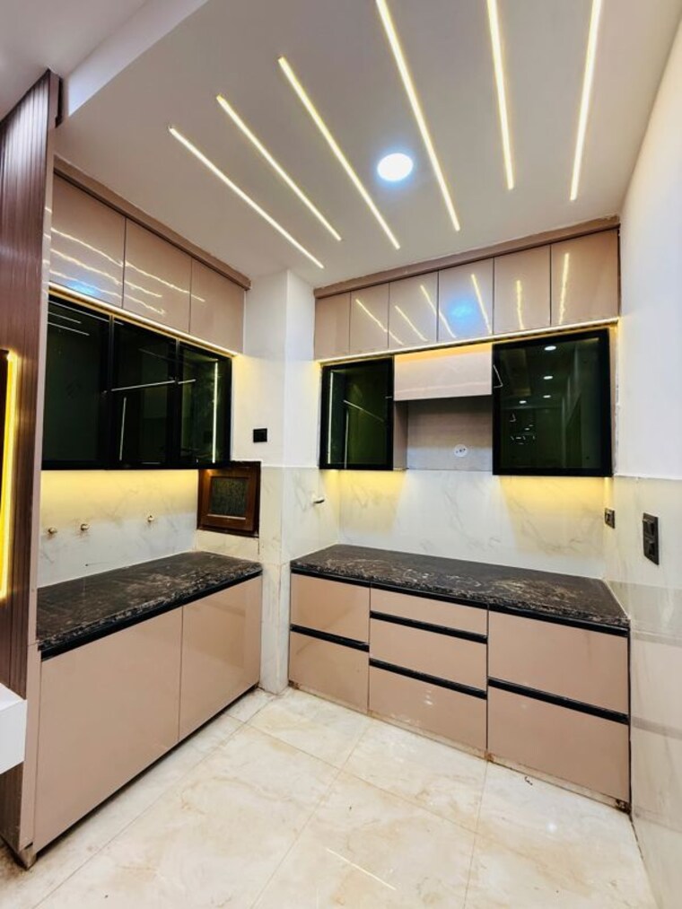 Kitchen, vaishali sector 5 2 Bedroom 1000 Sq.Ft. Builder Floor In Vaishali Sector 5 Ghaziabad 10466098