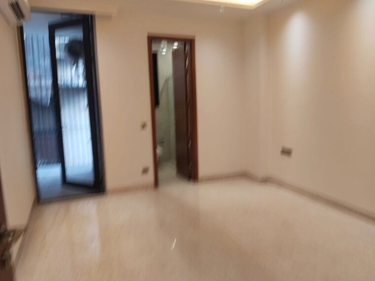 Room, greater kailash i 3 Bedroom 150 Sq.Yd. Builder Floor In Greater Kailash I Delhi 10466108