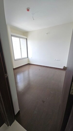 Room in 2 BHK Apartment at Gini Vivante, Kiwale – for Sale
