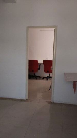 Room in  Office Space at Lakdi Ka Pul – for Rent