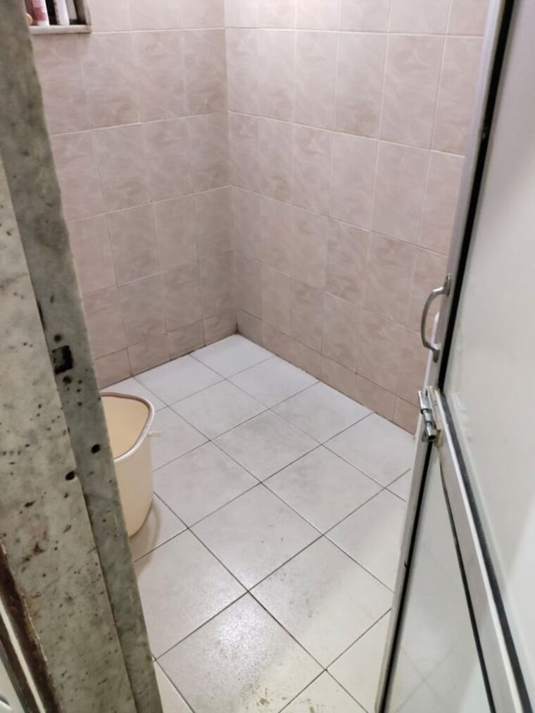 Bathroom, dipti-millenium-apartments 1 Bedroom 440 Sq.Ft. Apartment In Andheri East Mumbai 10466154