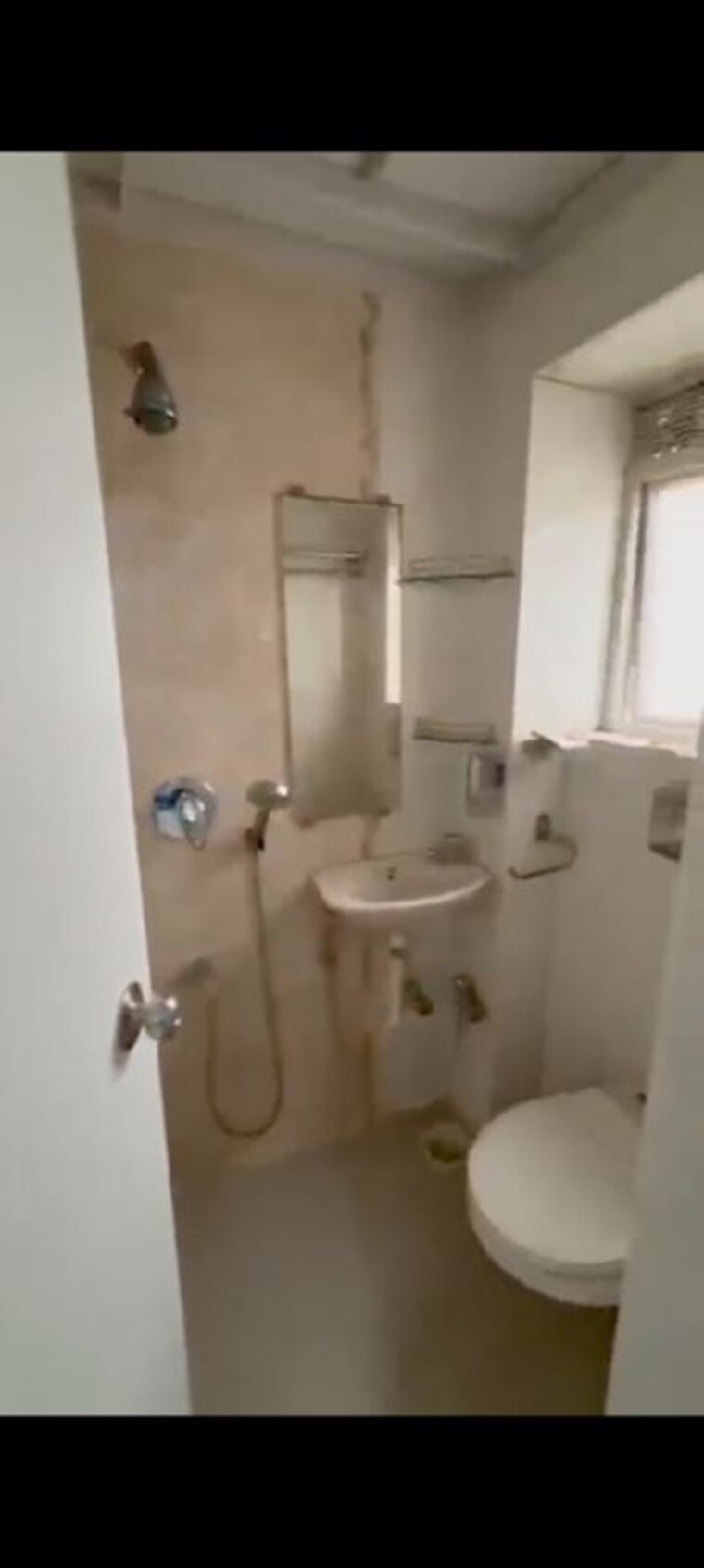 Bathroom, venus-apartments-cuffe-parade 3 Bedroom 1650 Sq.Ft. Apartment In Cuffe Parade Mumbai 10466103