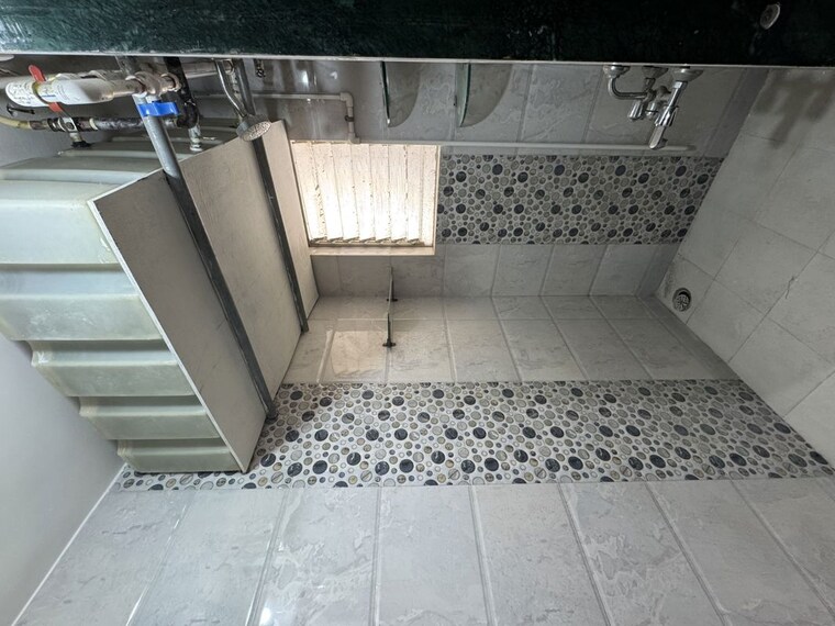 Bathroom, tejas-trupti-kunj 2 Bedroom 802 Sq.Ft. Apartment In Narhe Pune 10466136